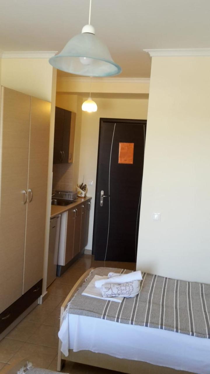 Rooms Lazos Olympiakí Aktí Exteriér fotografie